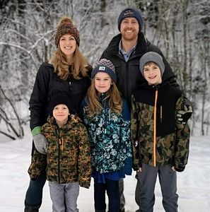 Meet your Posher, Marisa